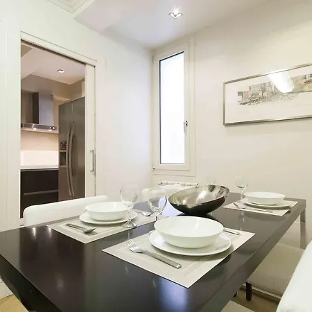 The Collection | Ondarreta Beach Apartamento *
