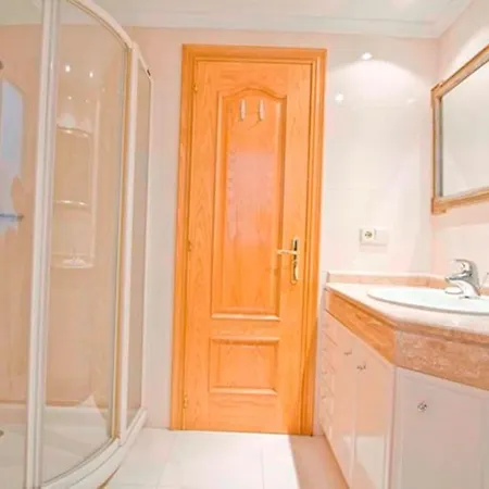 Apartamento The Collection | Ondarreta Beach